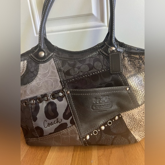 Coach Bags - Picture 2 of 9